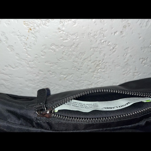 Off White Belt Bag - Picture 6 of 6